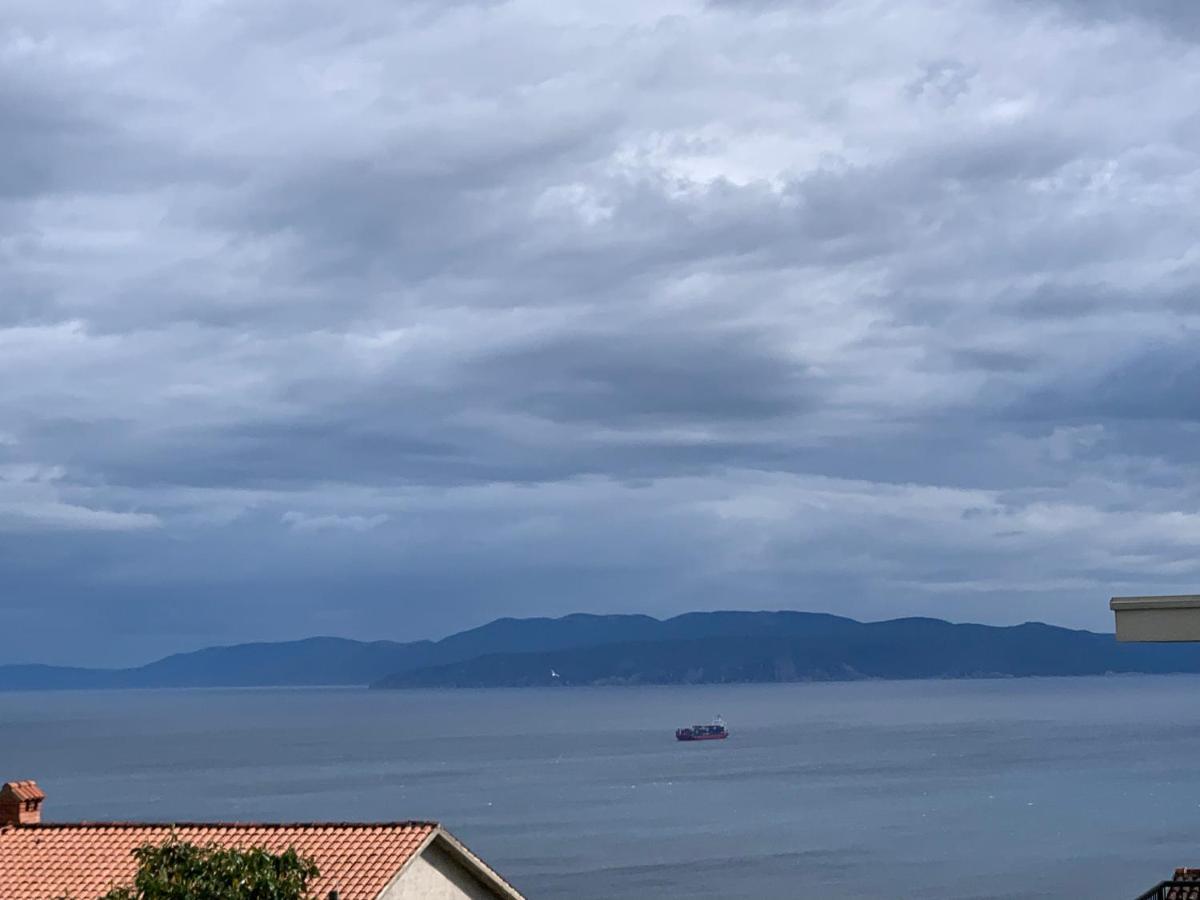 Deluxe Apartment Dora With A Private Parking, Terrace And See View Rijeka Zewnętrze zdjęcie